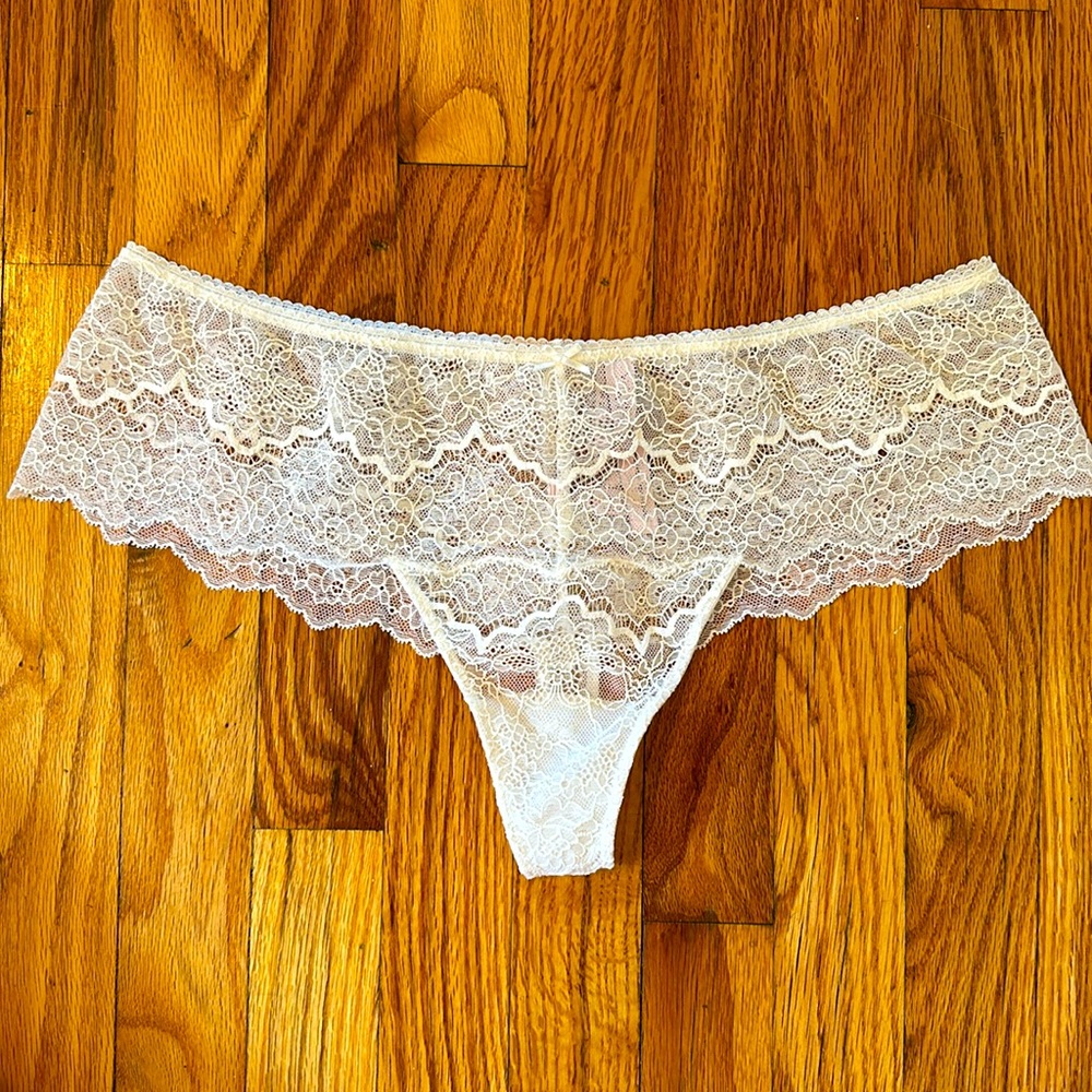 Victoria’s Secret Dream Angels wide side thong